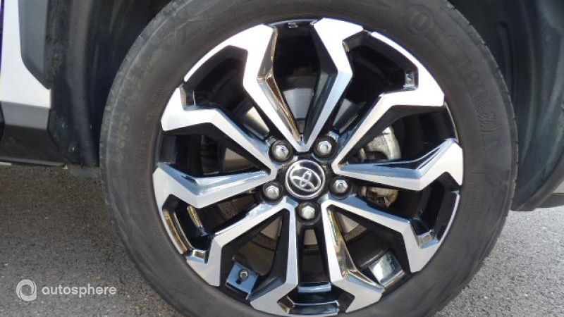 TOYOTA Yaris Cross 116h Design AWD-i MY22
