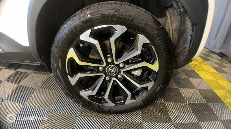 TOYOTA Yaris Cross 116h Design AWD-i MY22